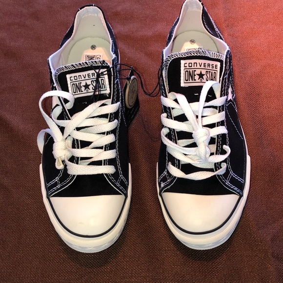 Men’s Converse One Star Black & White Sneakers 10